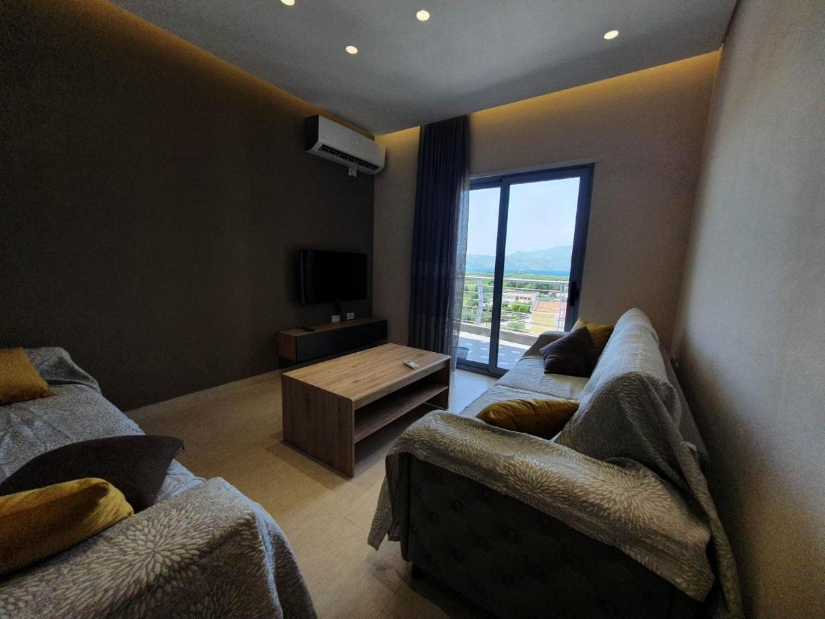 Mountain Meets Sea-Spectacular View In Orikum Apartment Ngoại thất bức ảnh