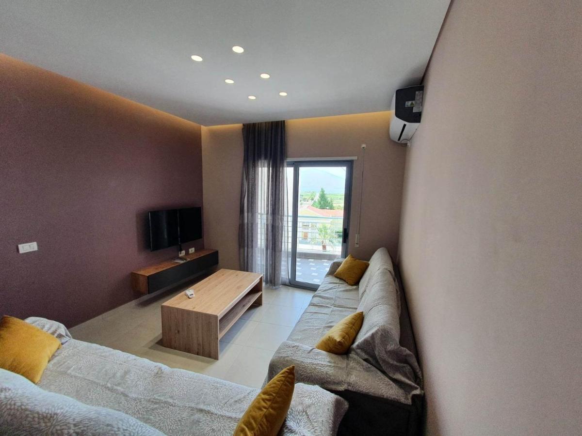 Mountain Meets Sea-Spectacular View In Orikum Apartment Ngoại thất bức ảnh