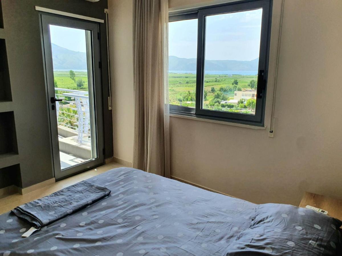 Mountain Meets Sea-Spectacular View In Orikum Apartment Ngoại thất bức ảnh