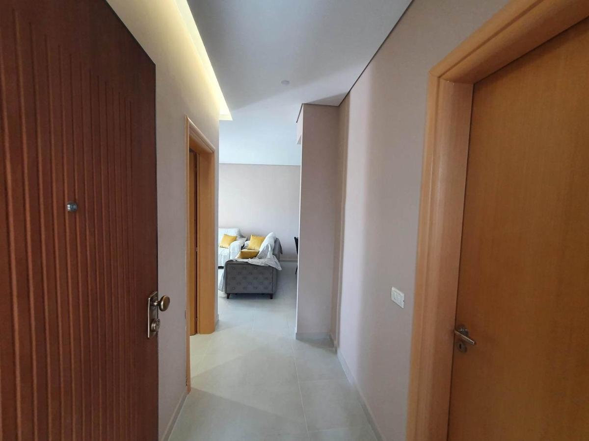 Mountain Meets Sea-Spectacular View In Orikum Apartment Ngoại thất bức ảnh