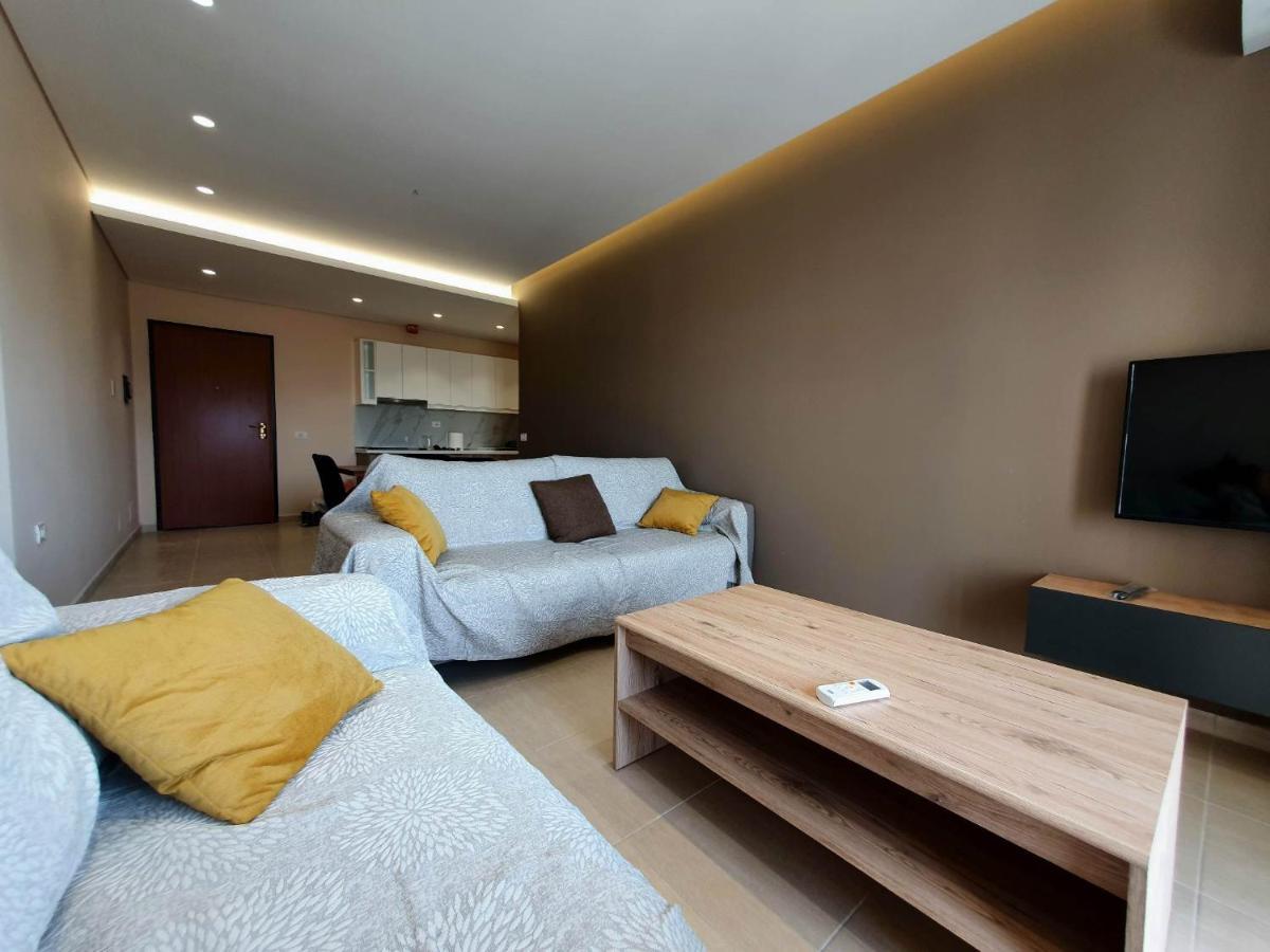 Mountain Meets Sea-Spectacular View In Orikum Apartment Ngoại thất bức ảnh