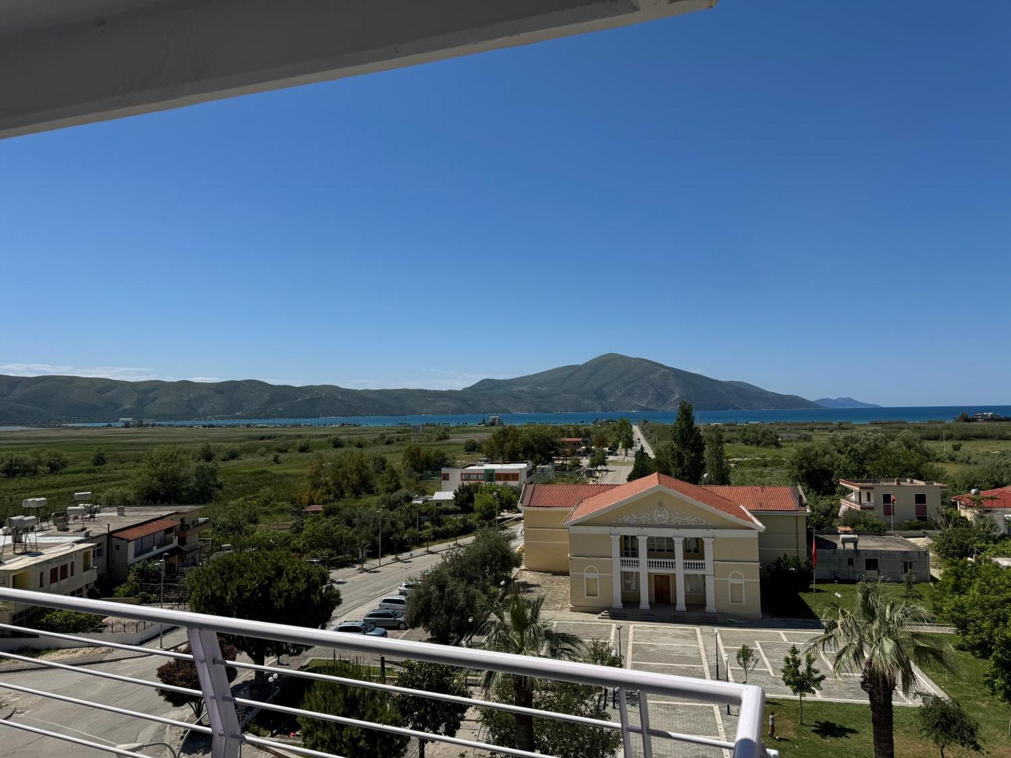 Mountain Meets Sea-Spectacular View In Orikum Apartment Ngoại thất bức ảnh
